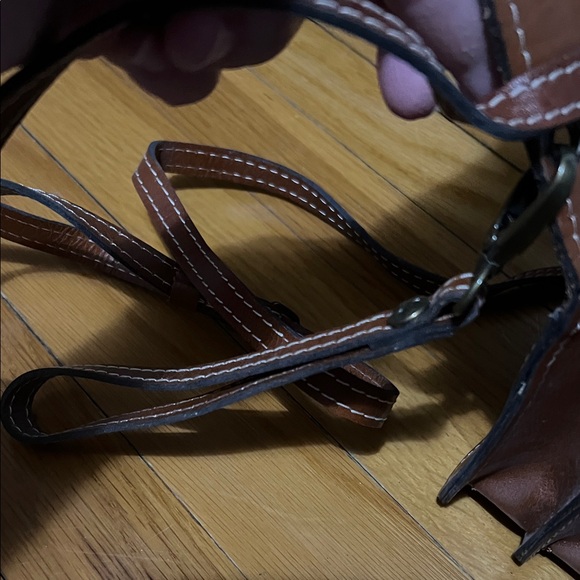 Patricia Nash Tan Leather Crossbody Bag - Picture 6 of 6